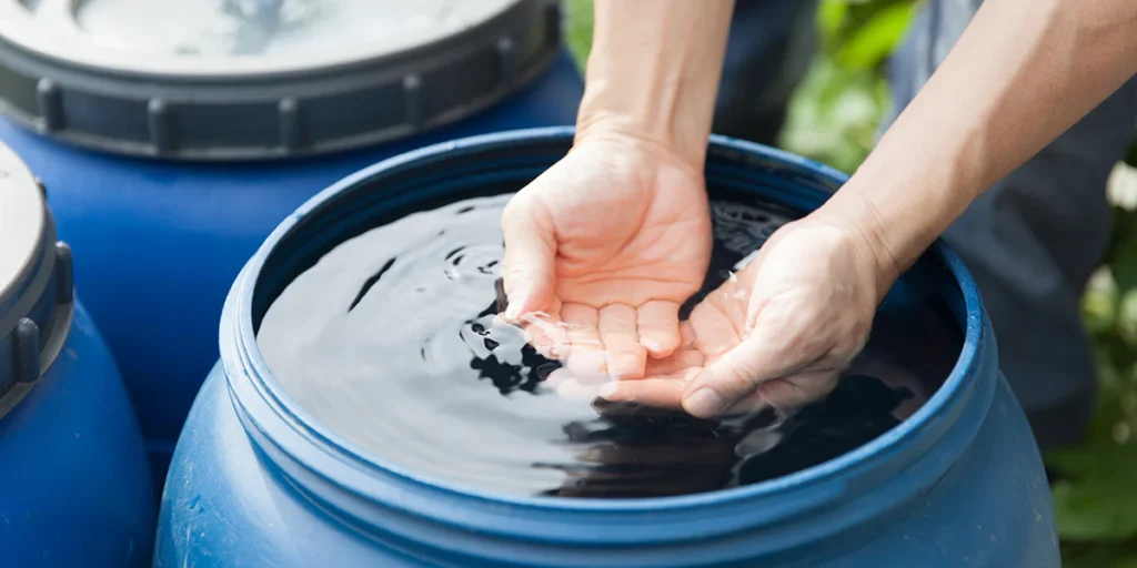 emergency-water-storage-containners